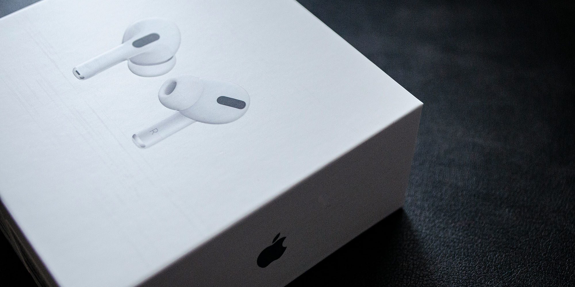 Фабрика контрафактных AirPods работала на трех производственных линиях; стоимость $23,5 млн