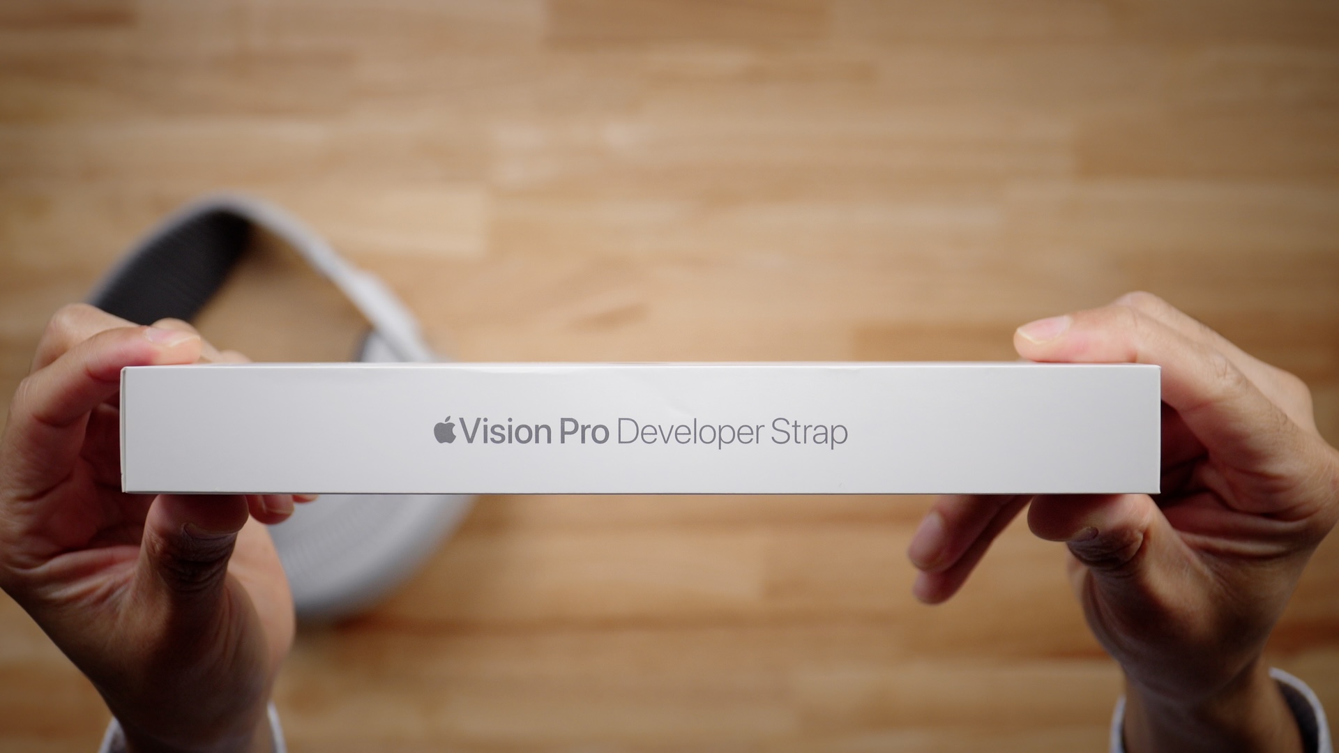 Apple Vision Pro Developer Strap side box