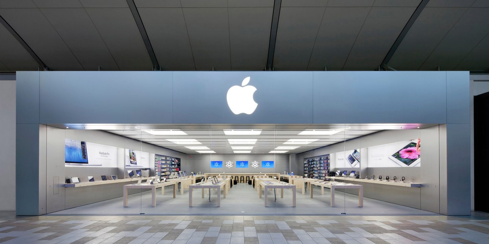 Current Apple Square One store