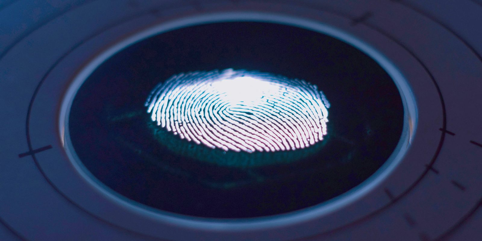 Law on thumbprint to unlock phone is complex | Thumbprint on screen