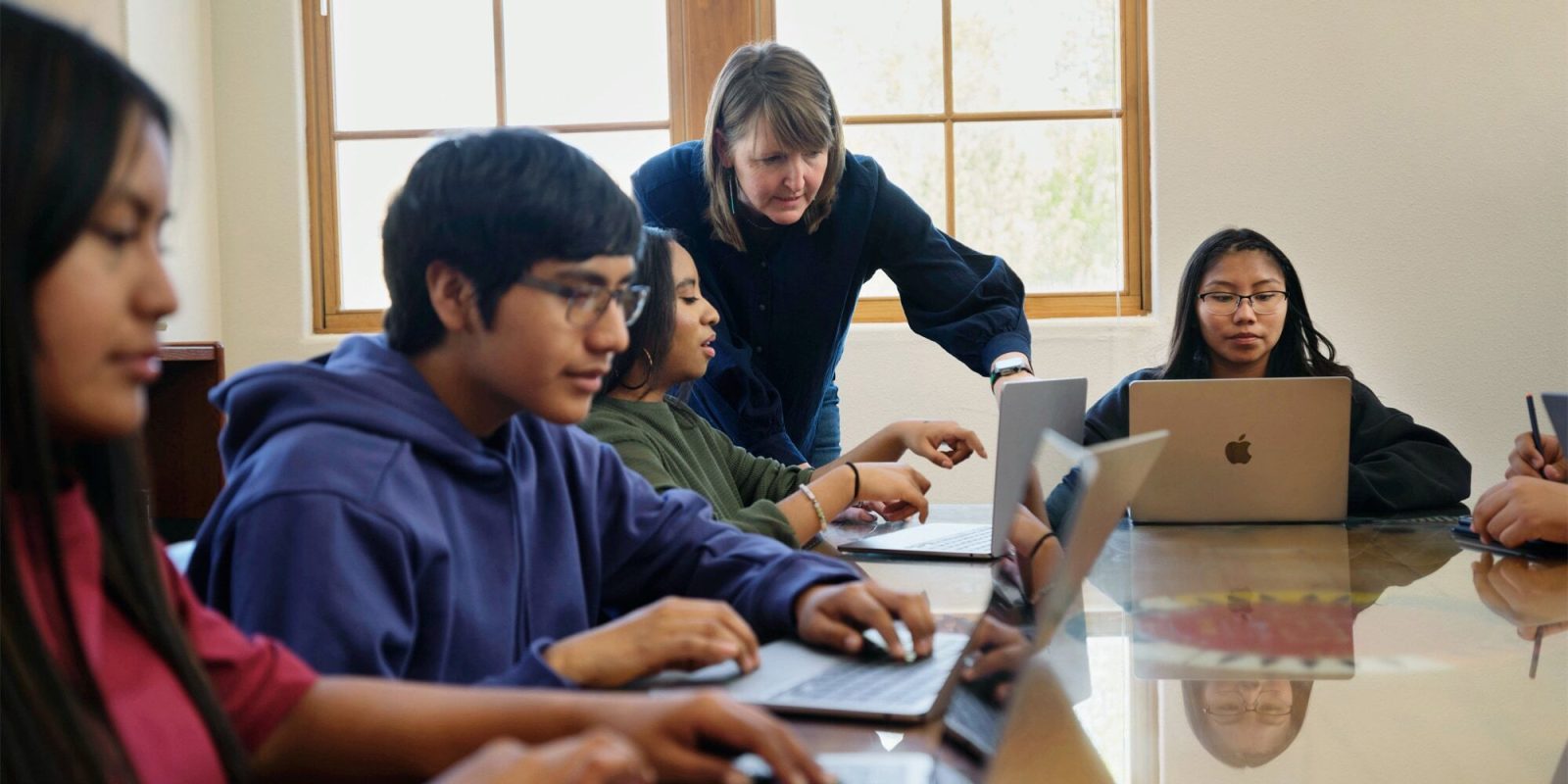 Apple expands education efforts with new tools, grants, app highlights ...