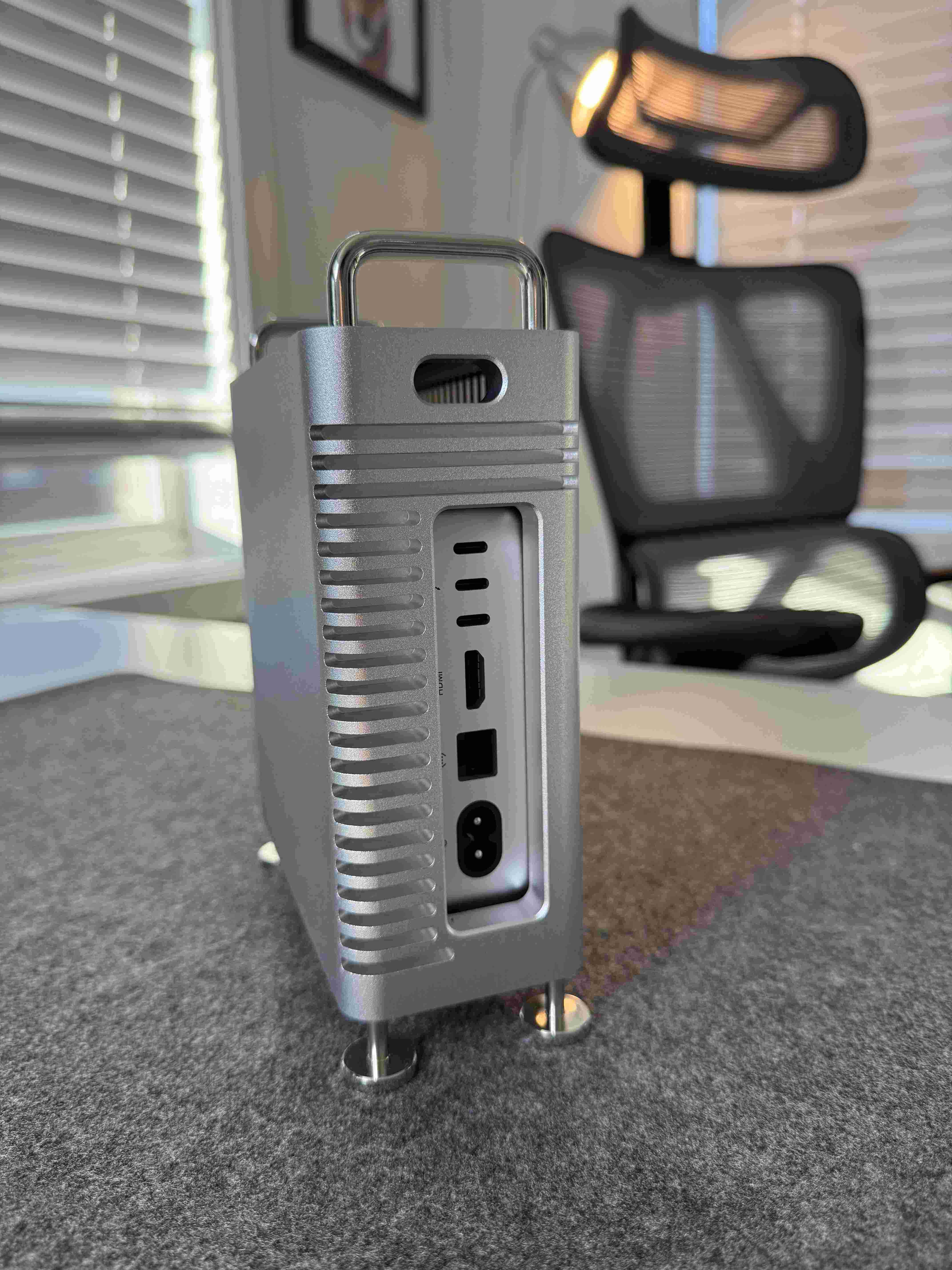 Turn your M4 Mac Mini into a Mini Mac Pro [Hands-on] - 9to5Mac