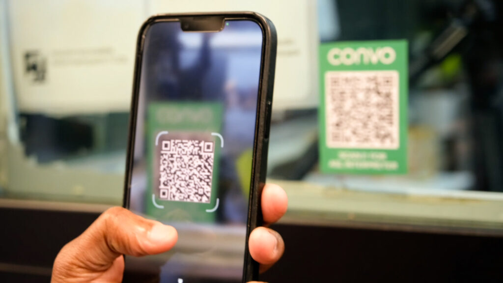 An app for deaf and hard of hearing users providing help for New York ...