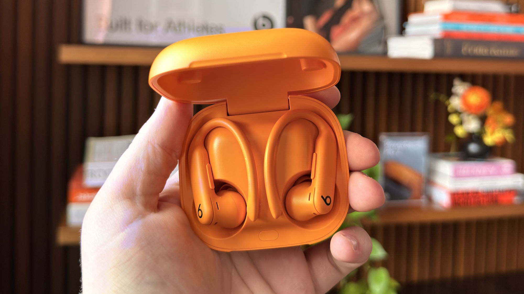 photo of Powerbeats Pro 2 adding Apple Fitness support, better heart rate monitoring, more with iOS 26 image