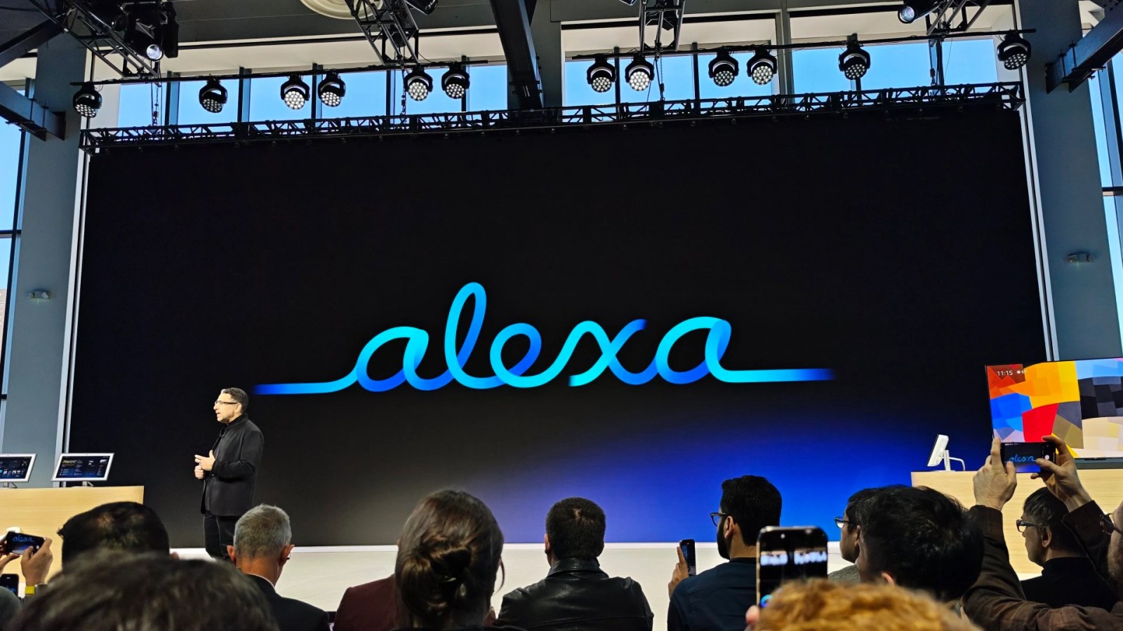 New Alexa’s issues are already making some users return to old Siri