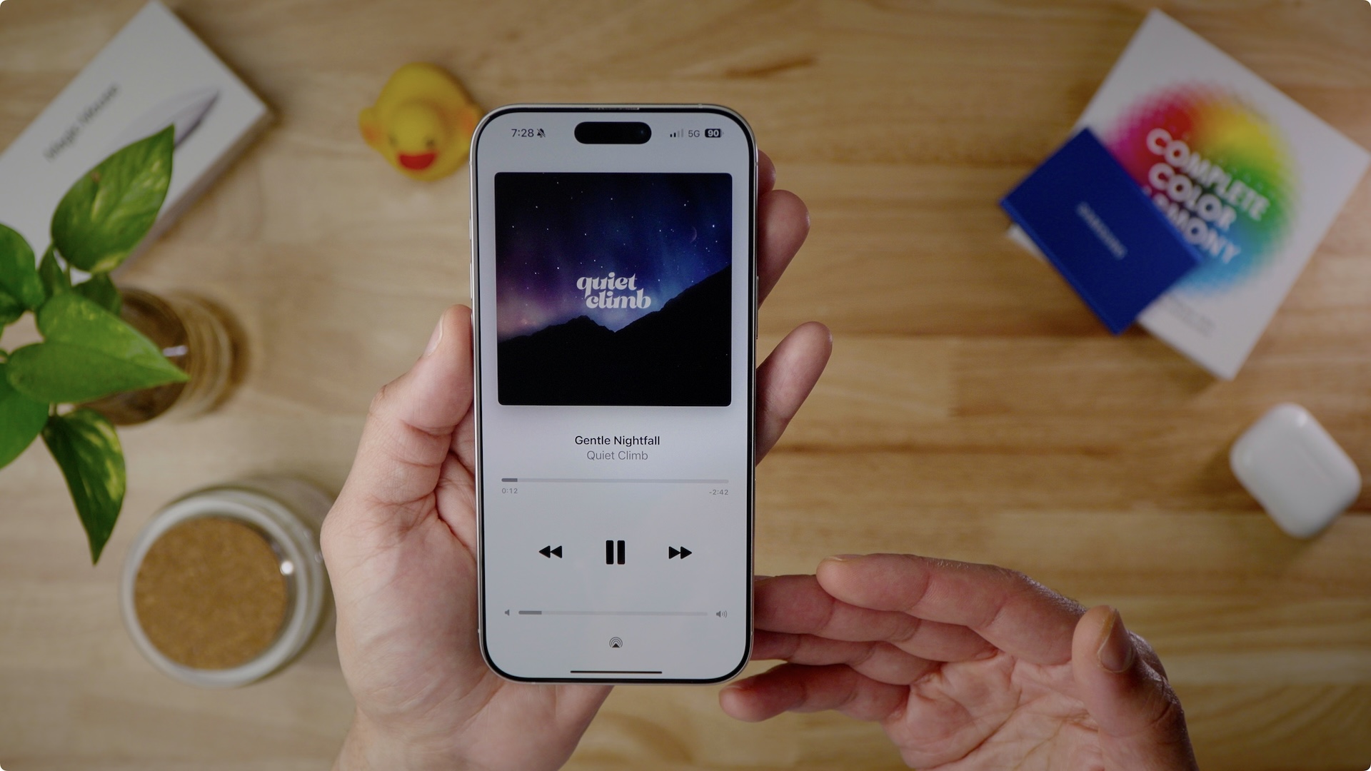 Apple Music in iOS 18.4 adds new feature that goes beyond the app - 9to5Mac