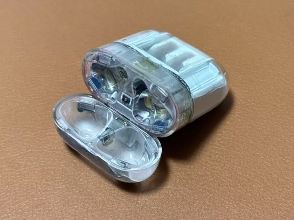 Prototype de Boîtier Transparent