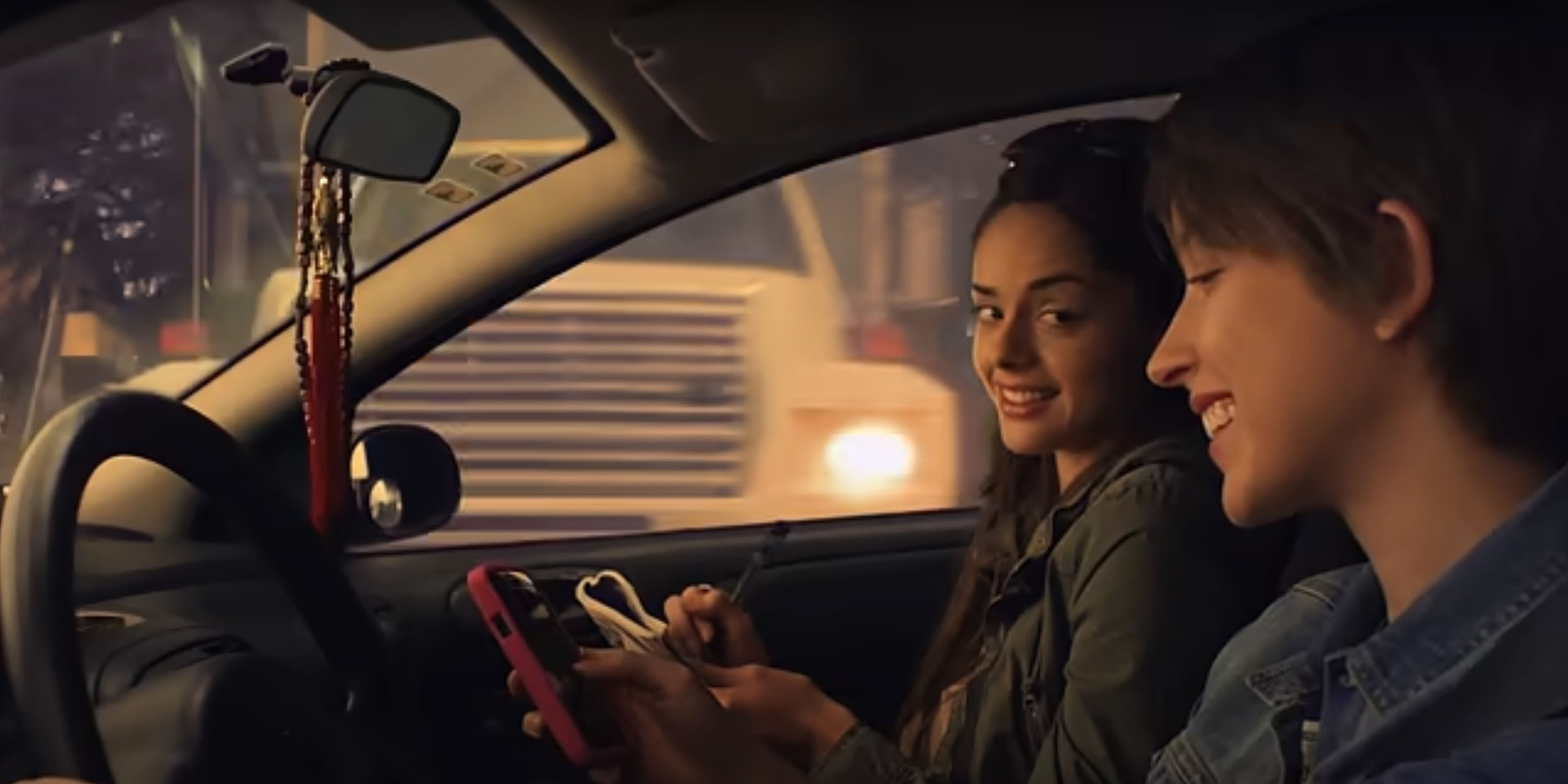 photo of Teen drivers spend 21% of the time looking at their phones, reveals alarming study [Video] image