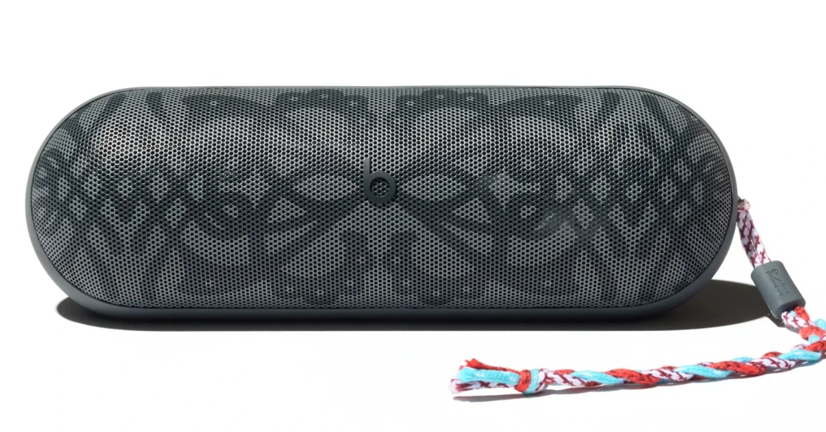 【新品未開封】Kiko Kostadinov x Beats Pil beats-pill-new.webp?resize=