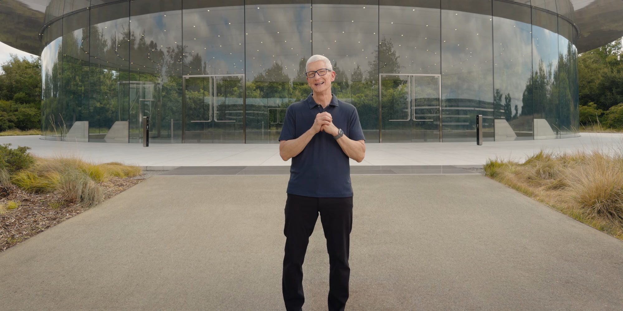 photo of Tim Cook marks Memorial Day with annual tribute post image