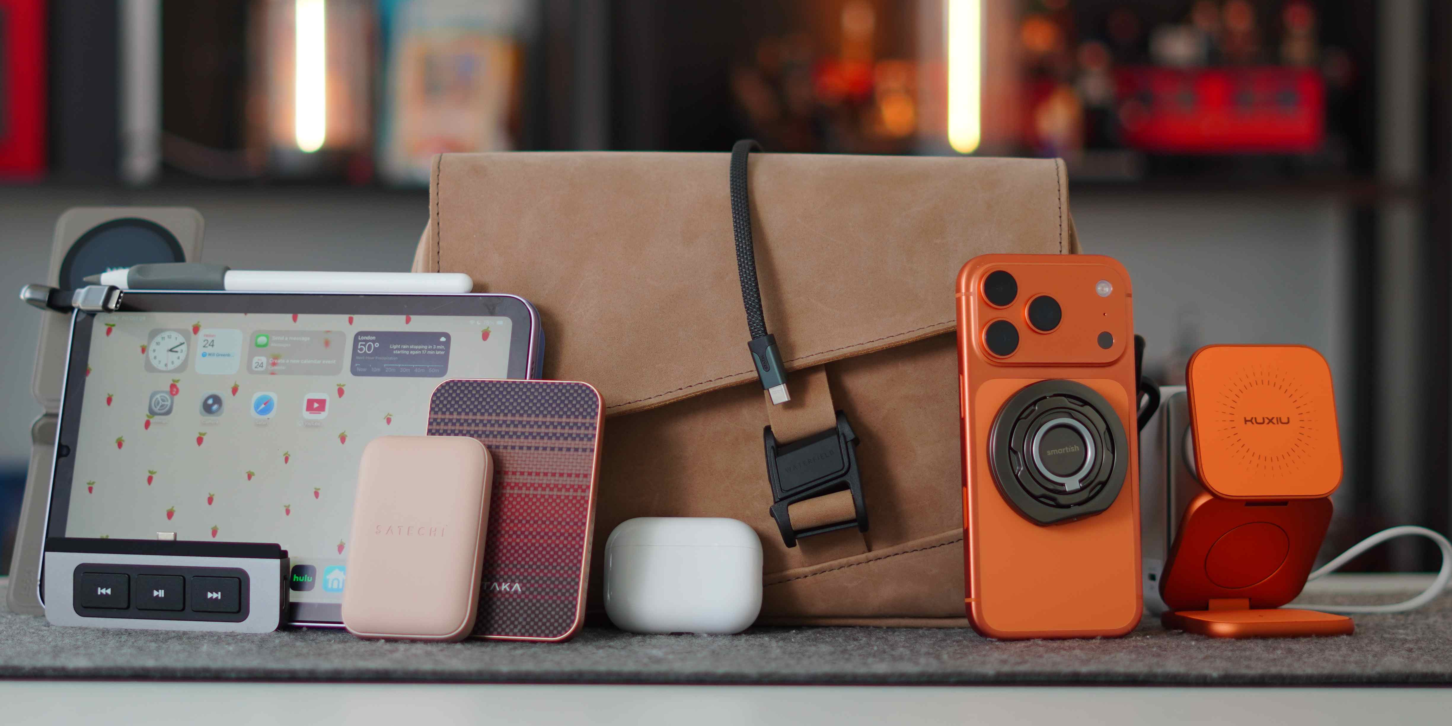 iPad mini + AirPods Proセット Diversity of iPad Mini: Portability Meets Performance | ESR