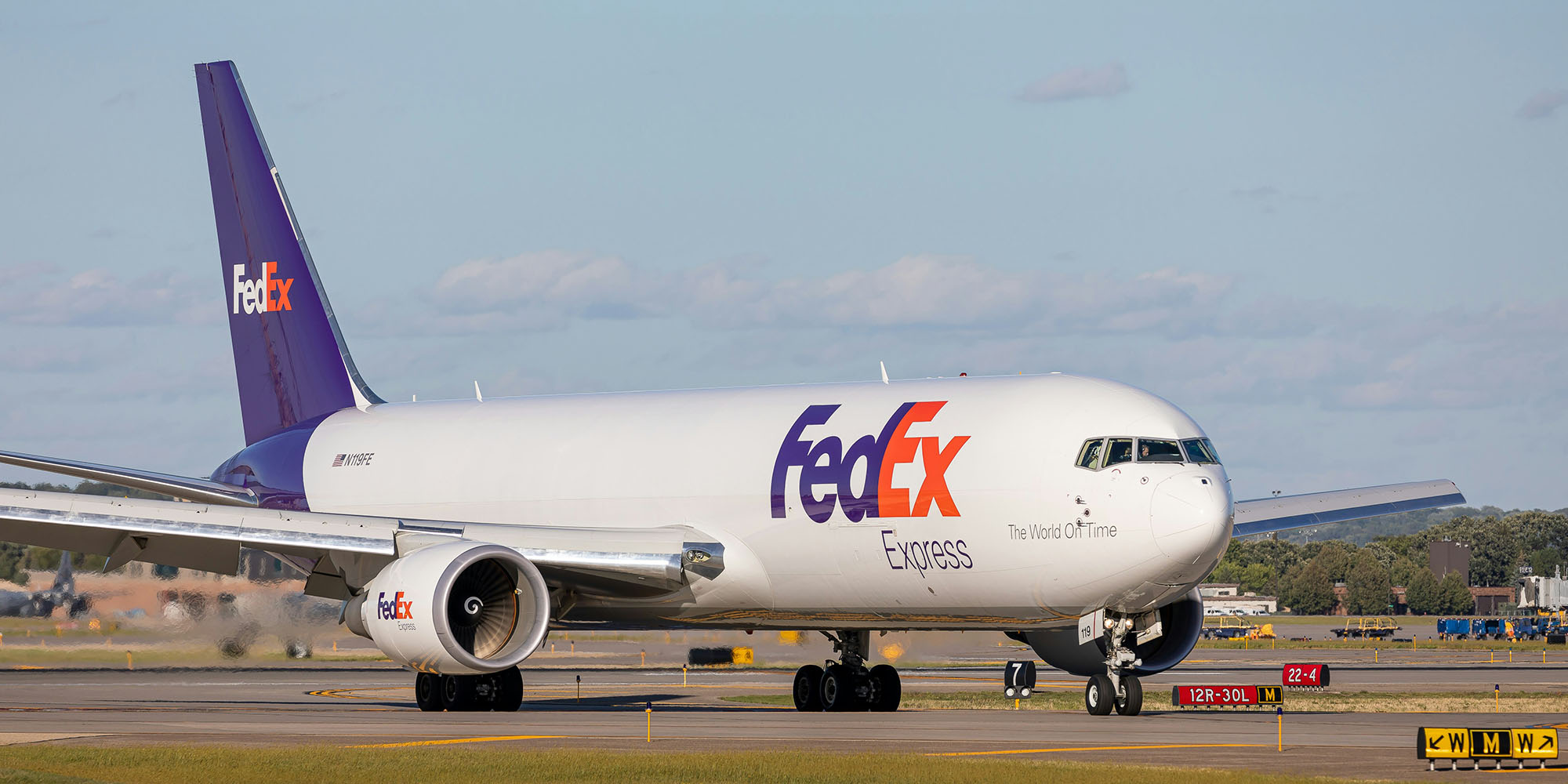 photo of US tariffs on Chinese imports affecting Apple are halved; threatened raises suspended image