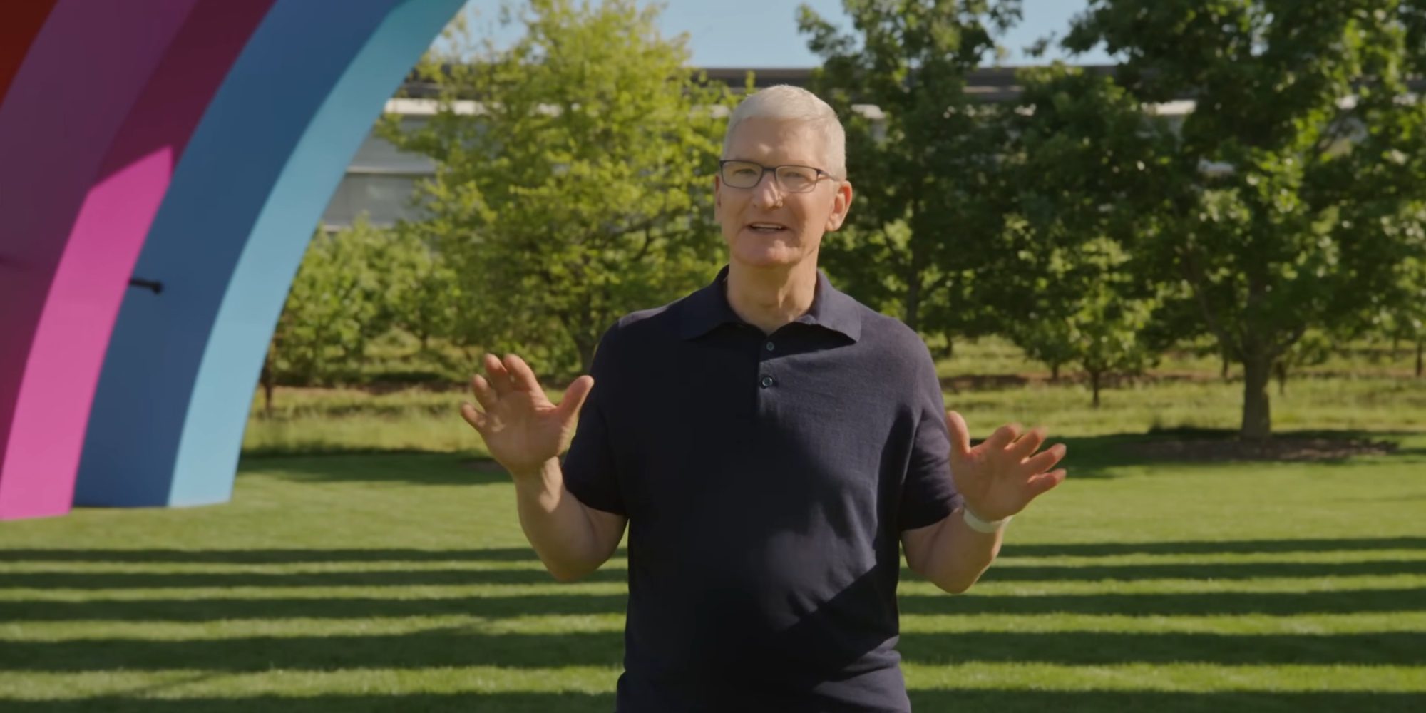 photo of Tim Cook says more memory suppliers may not necessarily mean lower product prices image