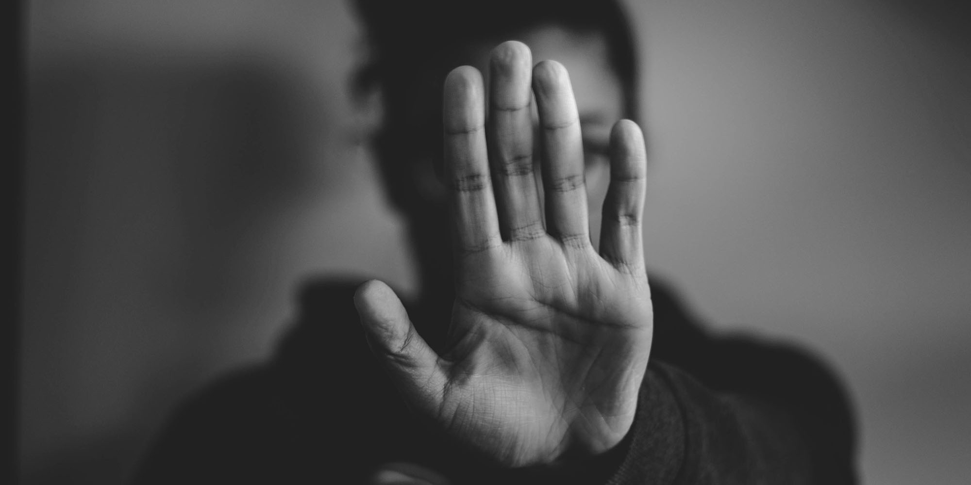 China forces Apple to remove the most popular gay dating…