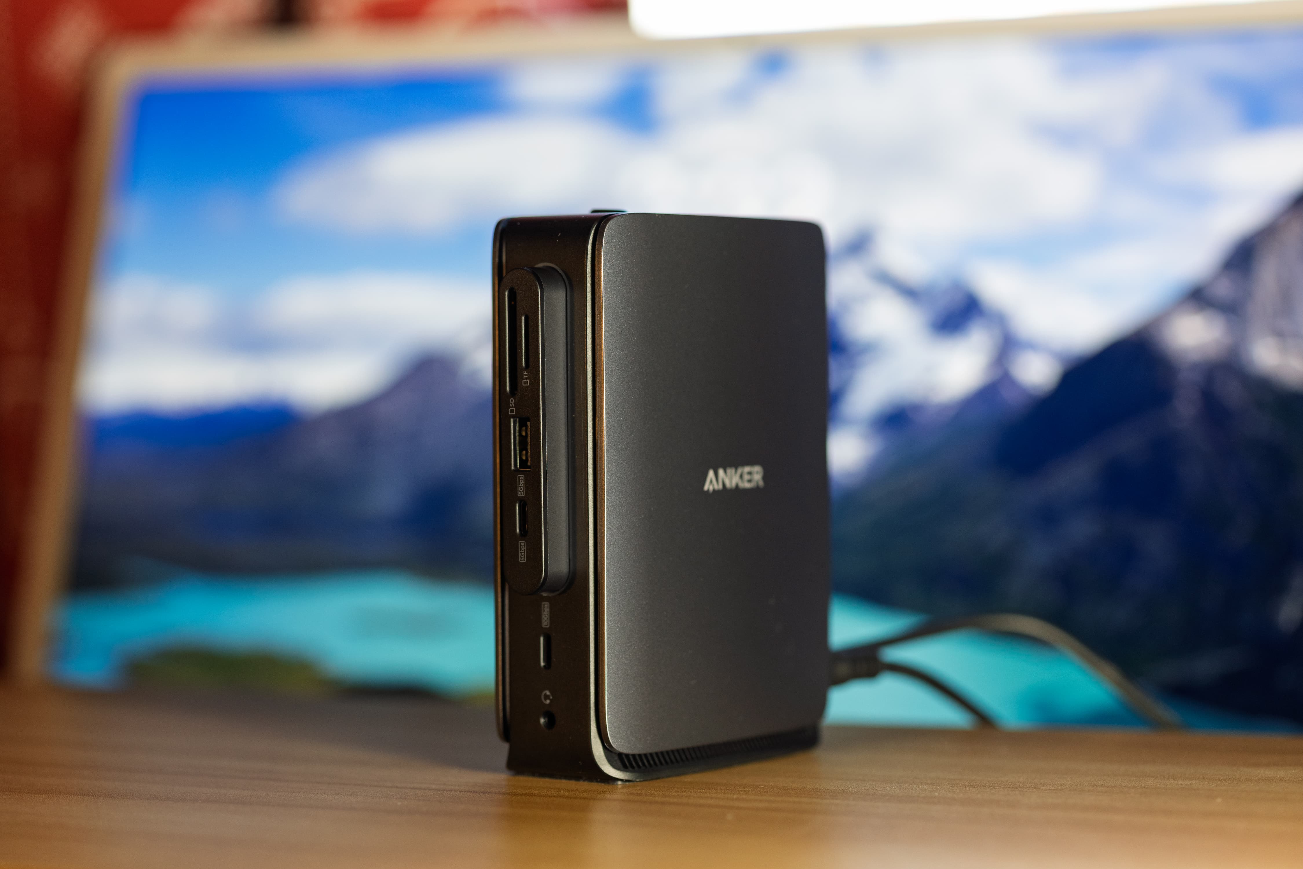 新品　アンカー　スマートドック ThinkPad ユニバーサル USB-C スマート ドック - 製品の概要とサービス