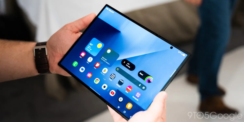 Iphone Fold’s Crease-free Display Is About to Hit Major Milestone, Per Leaker