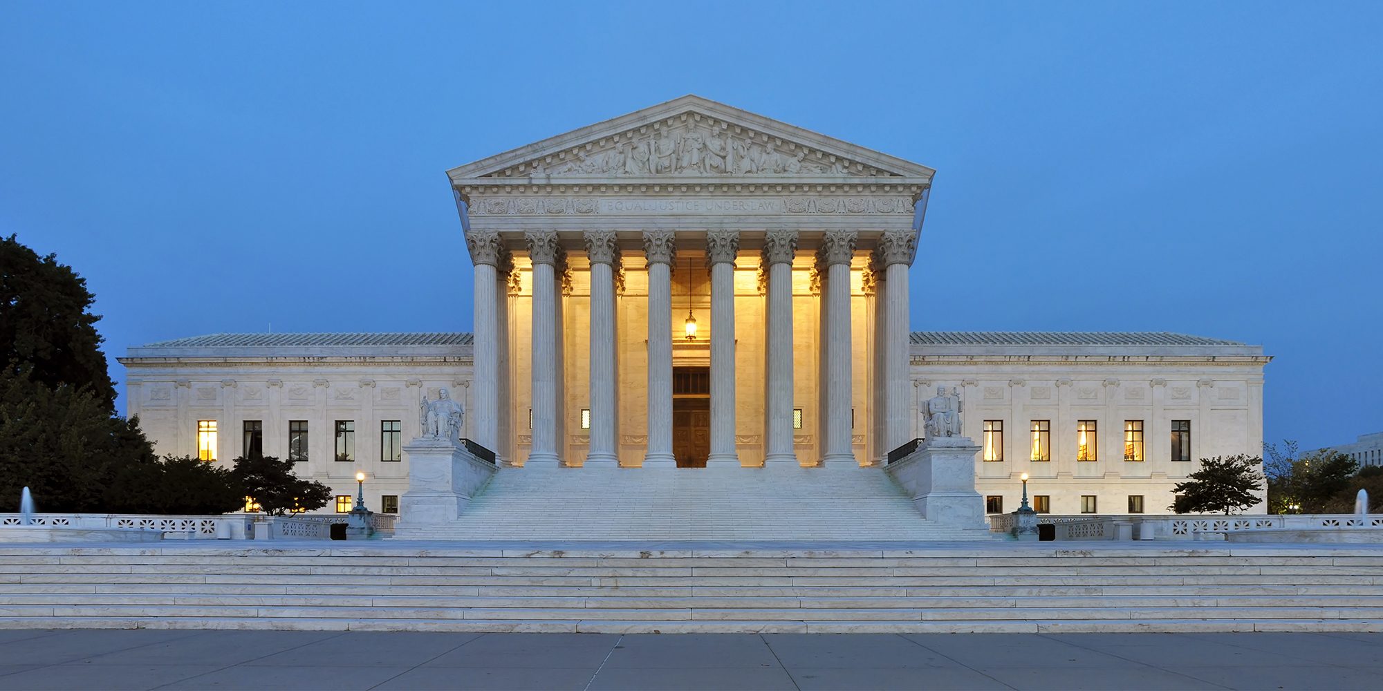 Apple faces new tariffs after Supreme Court ruling strikes…