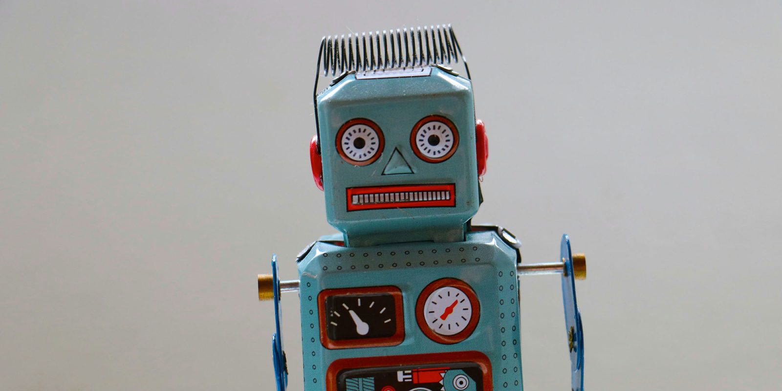 WhatsApp joins the appalling trend for AI-written replies to messages