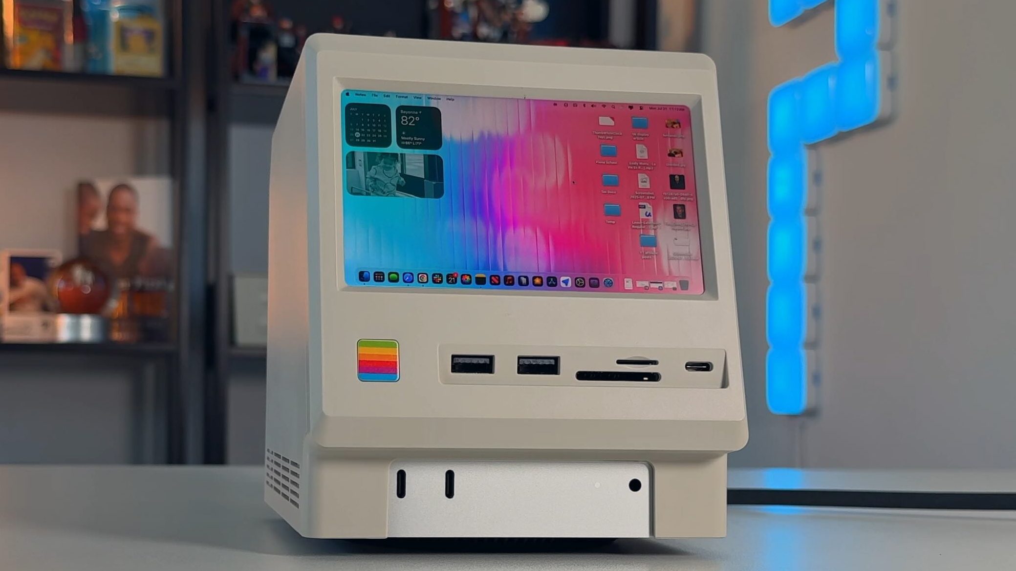 Macintosh-Inspired Dock Adds Display, Ports & Storage - 9to5Mac