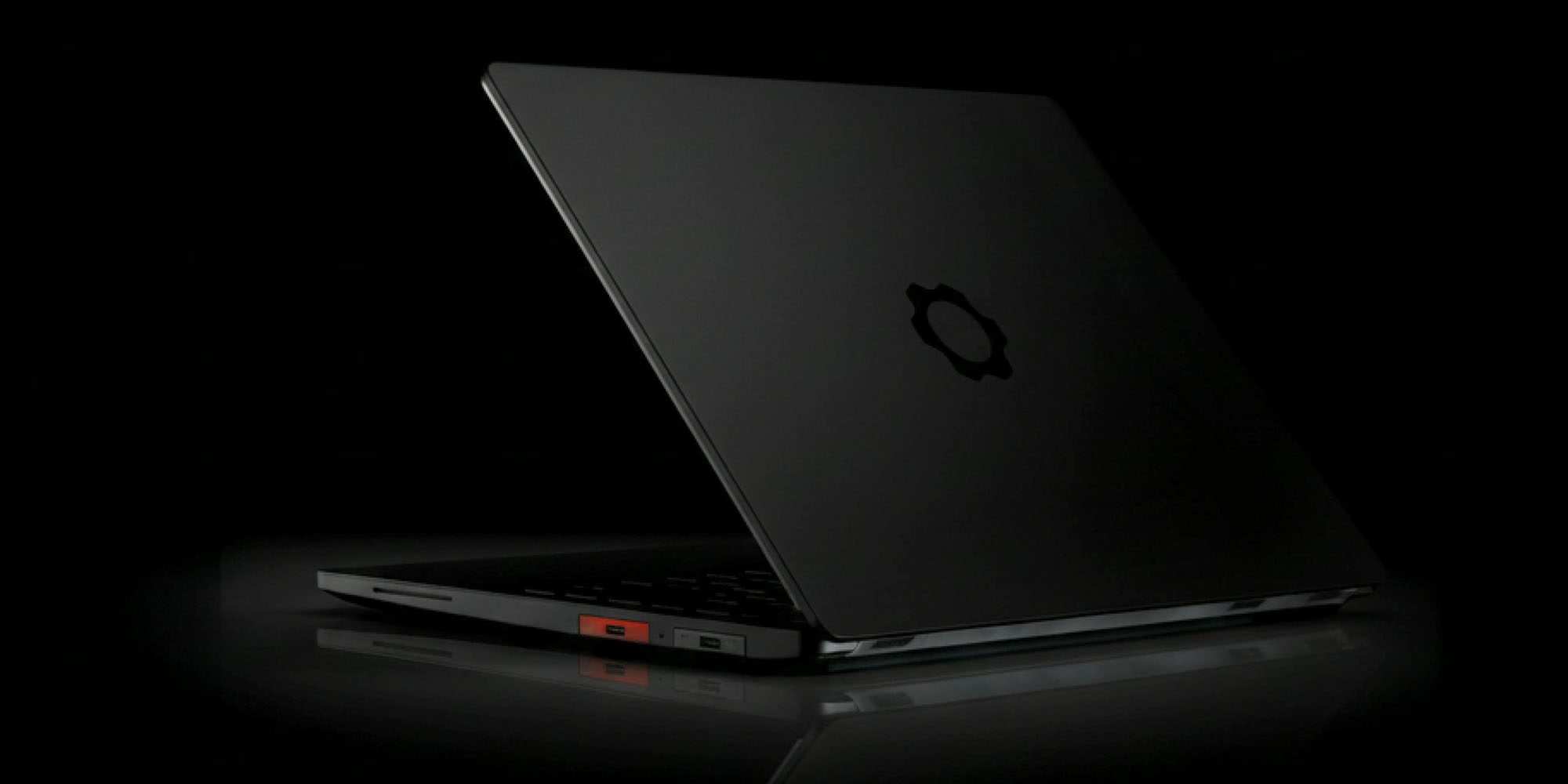 photo of ‘The MacBook Pro for Linux users’ both copies and contrasts with Apple image