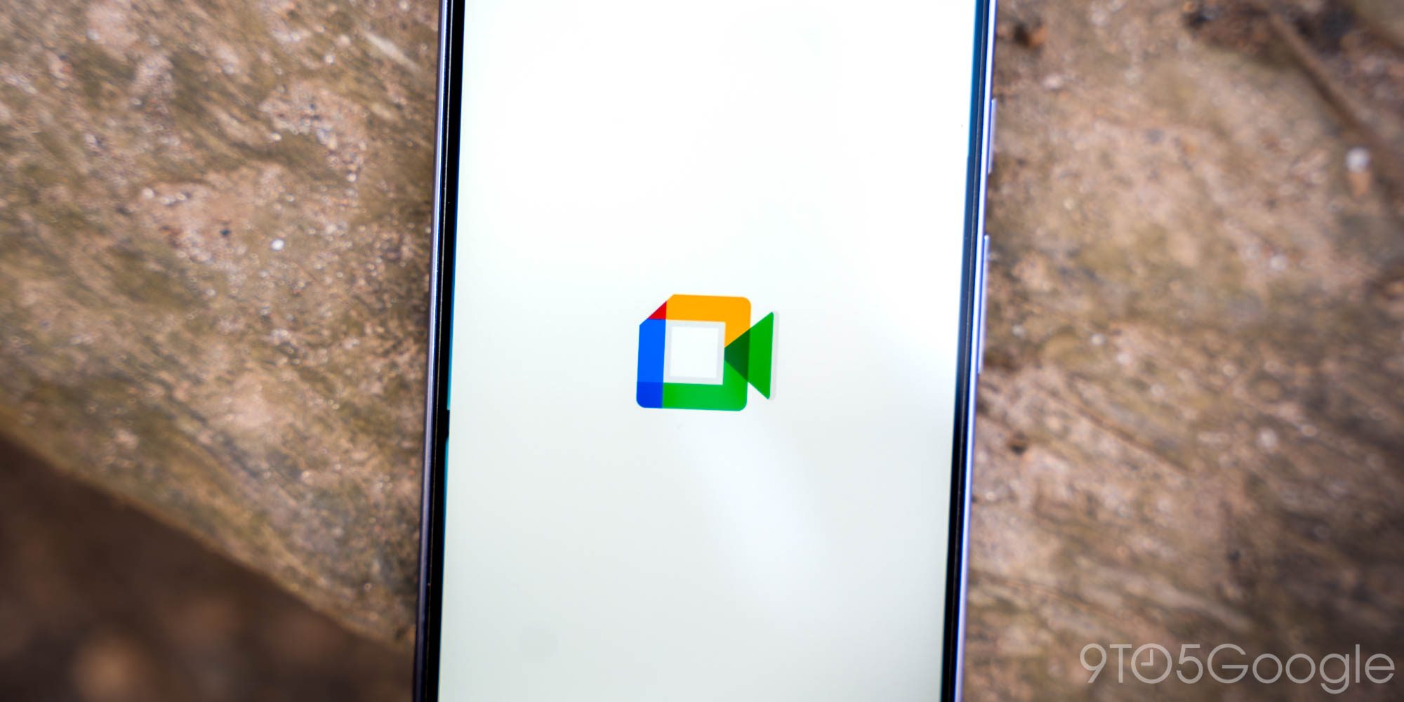 Google Meet теперь доступен в Apple CarPlay, Android Auto появится «скоро» 