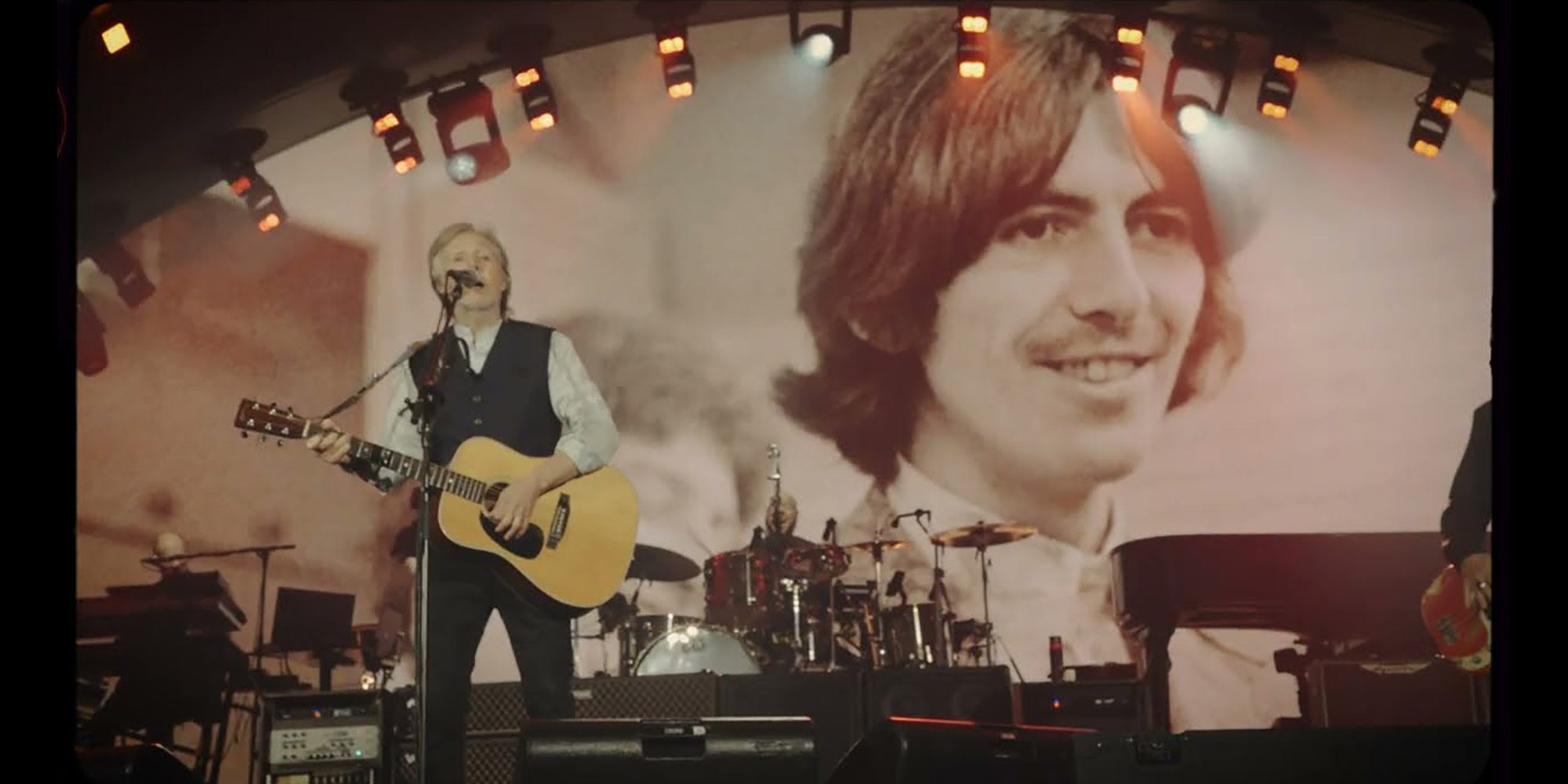 photo of Paul McCartney shares behind-the-scenes video of Apple Park concert image
