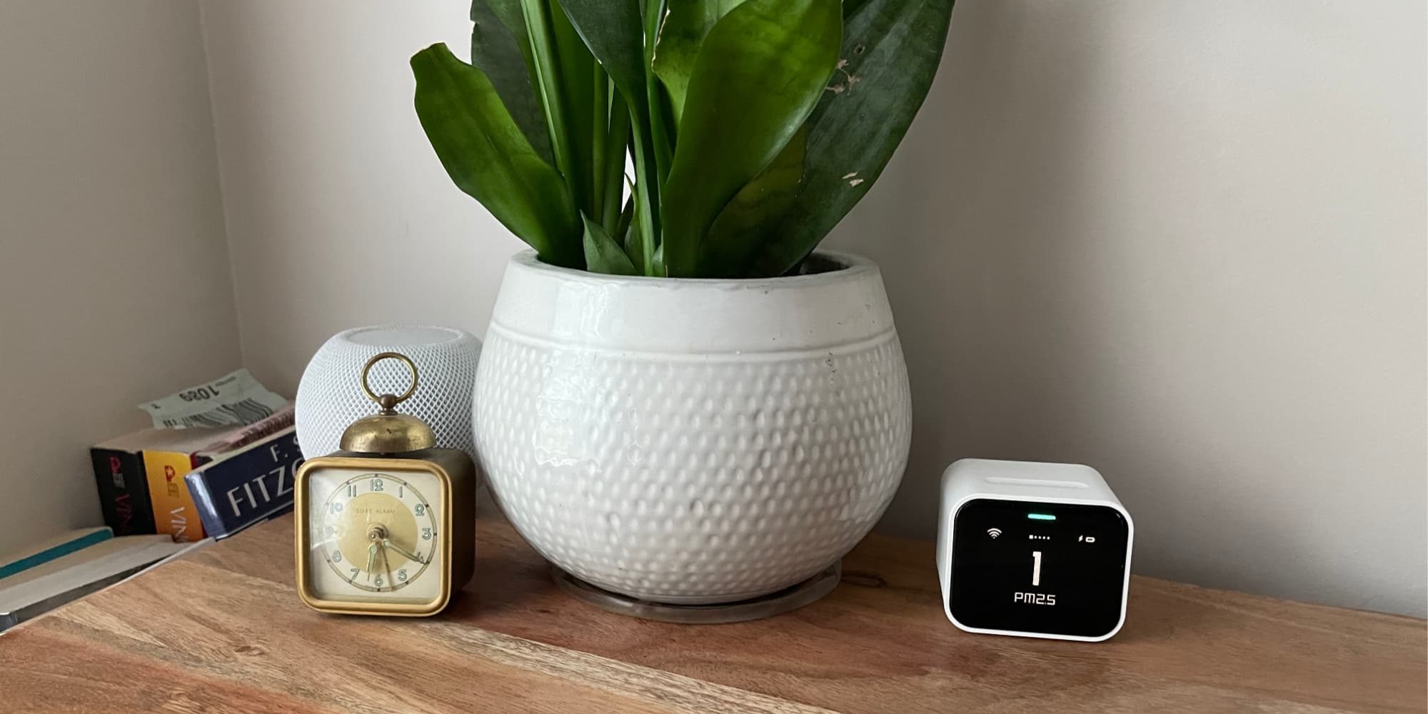 photo of HomeKit Weekly: The Qingping Air Monitor Lite brings a retro vibe to Apple Home climate tracking image