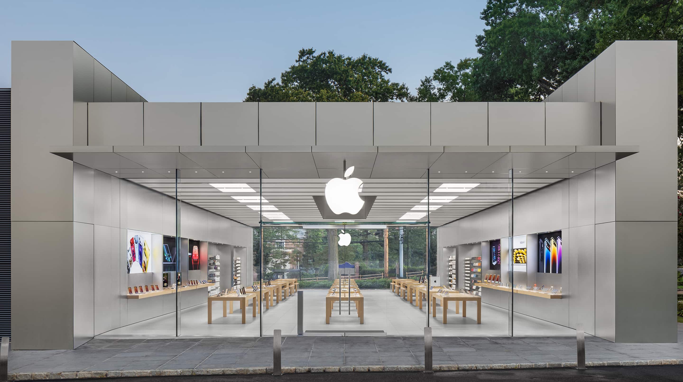 photo of Three men charged in armed hijacking of truck carrying $1.2 million in Apple gear image