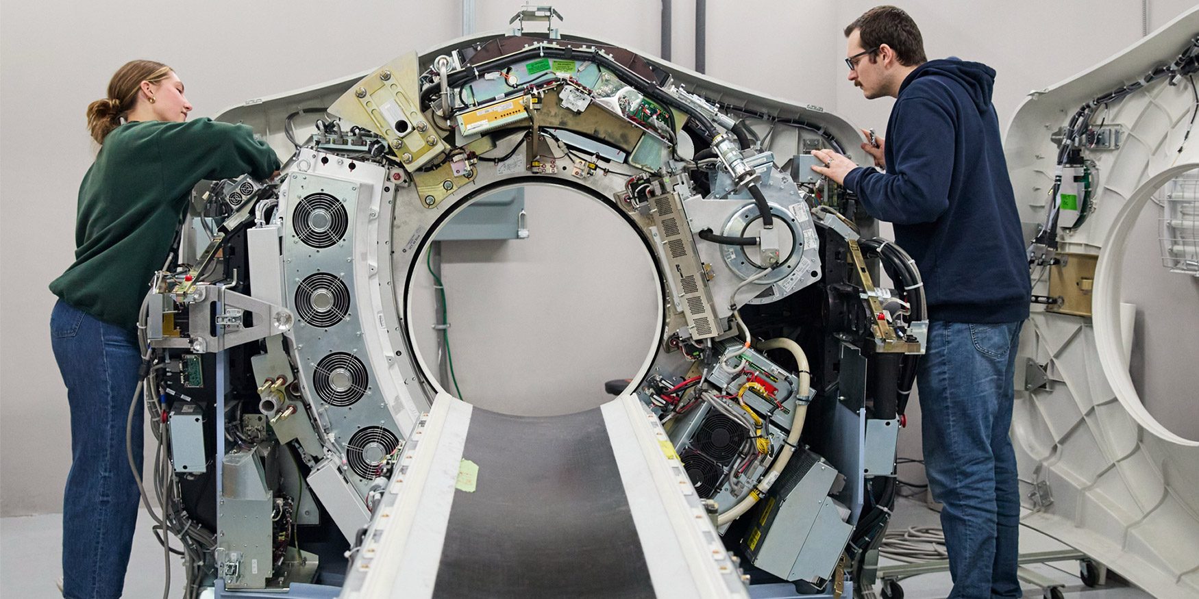 photo of Apple Manufacturing Academy highlights AI adoption across U.S. industry image