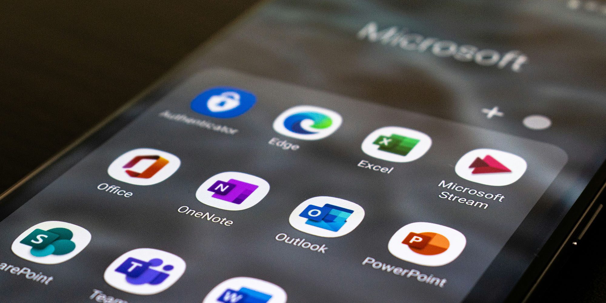PSA: Those using older Macs and iPhones won’t be able to…