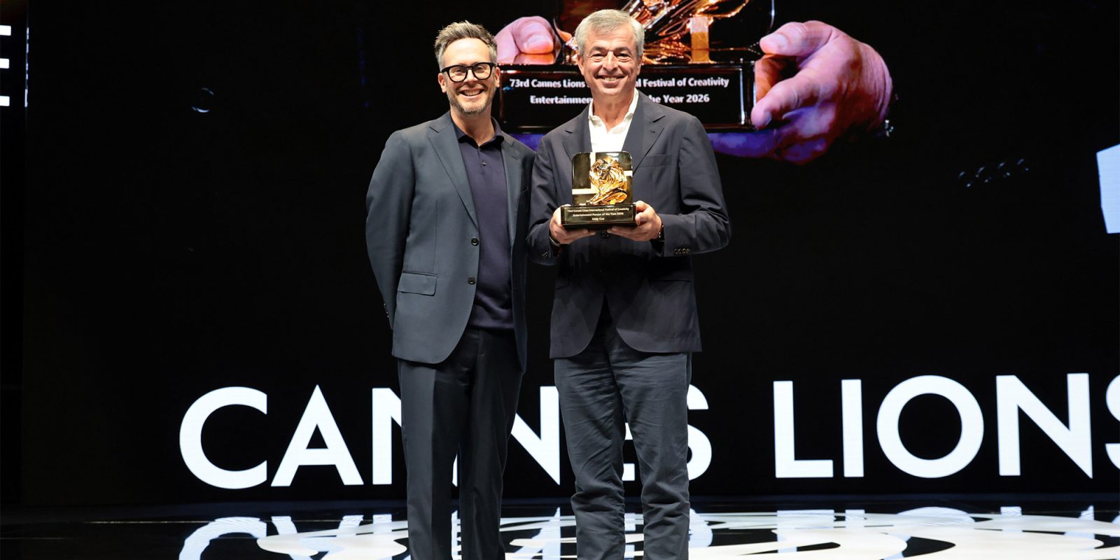 Eddy Cue accepts Entertainment Person of the Year Award at Cannes Lions