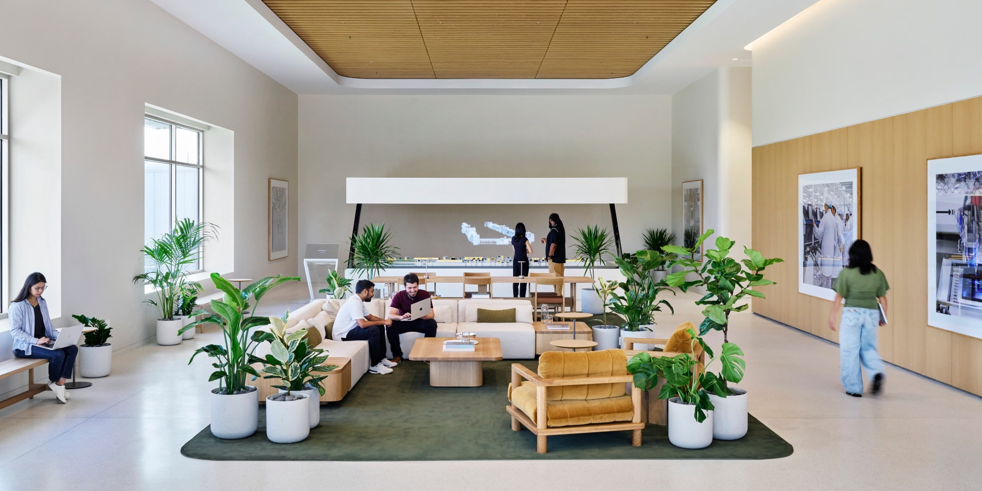 9to5mac.com - Ryan Christoffel - Apple's new 'Advanced Manufacturing Center' opens in Texas
