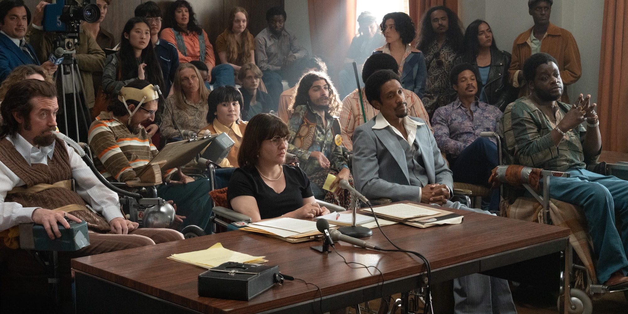 Apple’s new film from ‘Best Picture’ Oscar winner gets…