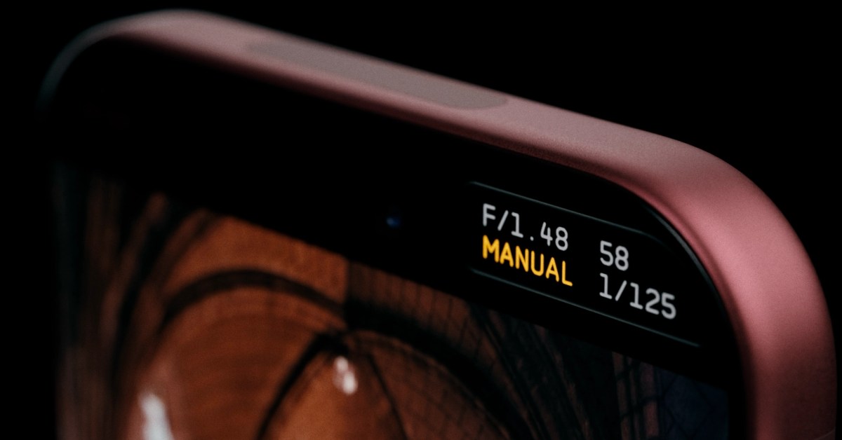 Halide 3.2 pro camera arrives with iPhone 18 Pro aperture feature and two new looks