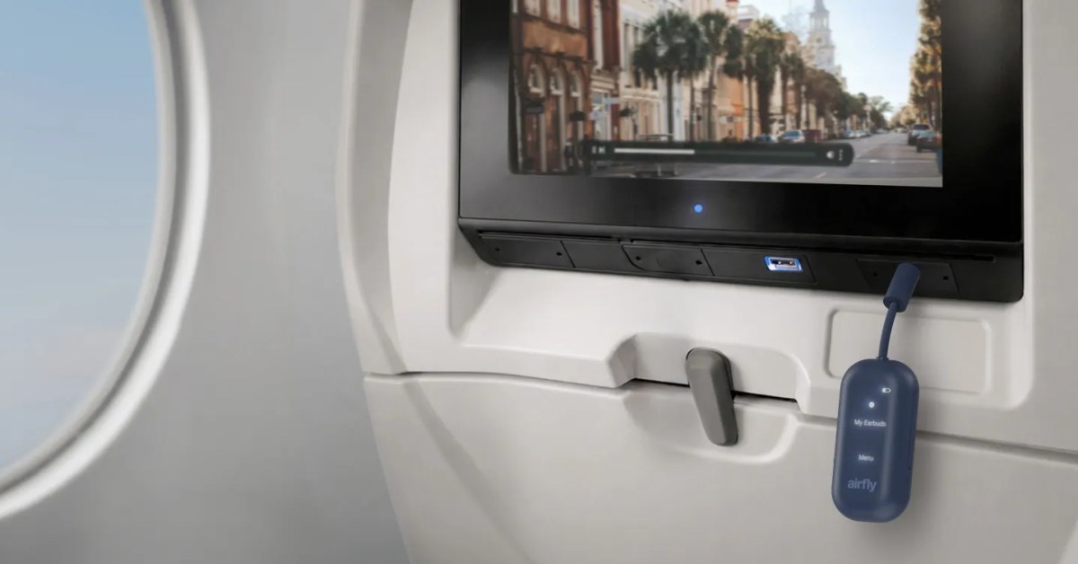 Twelve South launches new Airfly View dongle with built-in screen